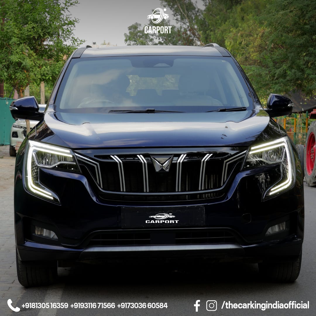 Used MAHINDRA XUV 700 AXL UNREGISTERED 2023 black - photo 1