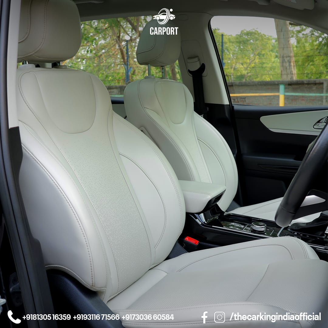 Used MAHINDRA XUV 700 AXL UNREGISTERED 2023 black - photo 5