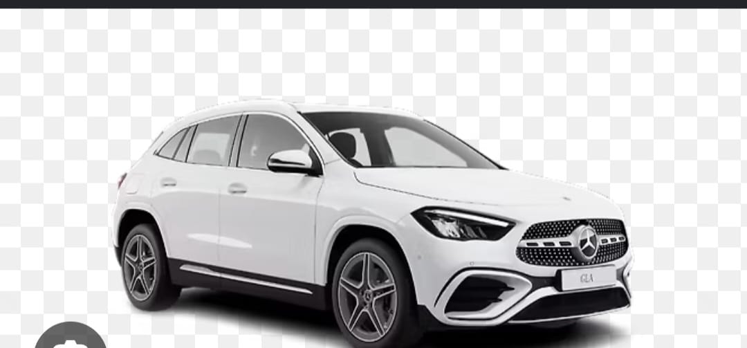 Used MERCEDES BENZ GLA 200 UNREGISTERED 2025 white - photo 1