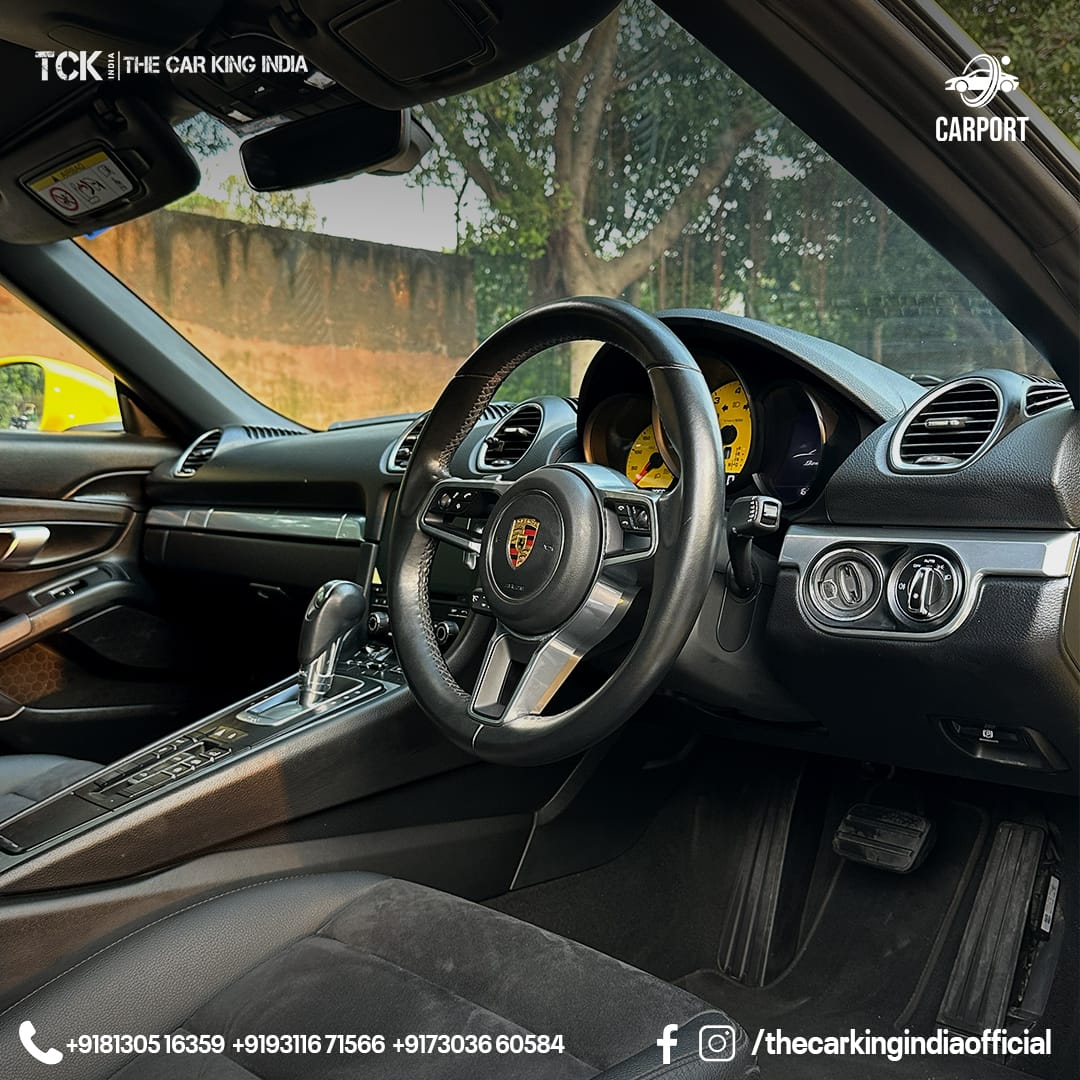 Used PORSCHE 718 BOXSTER 2021 yellow - photo 5